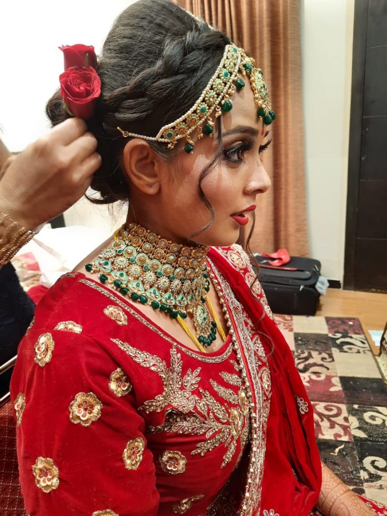 bridal makeup artist