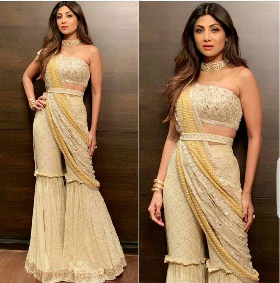 Egyptian Queen: Shilpa Shetty In Ramona Narang Saree Gown - Boldsky.com