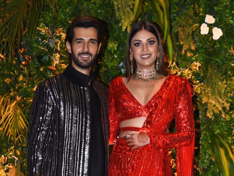 anushka and aditya seal sangeet