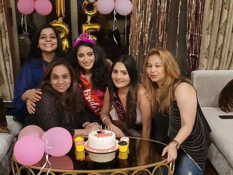 aishwarya-sharma-bachelor-party