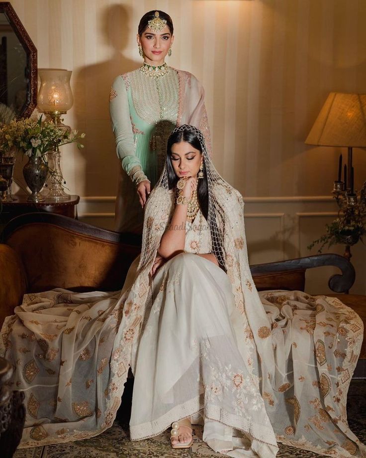 rhea kapoor wedding trend