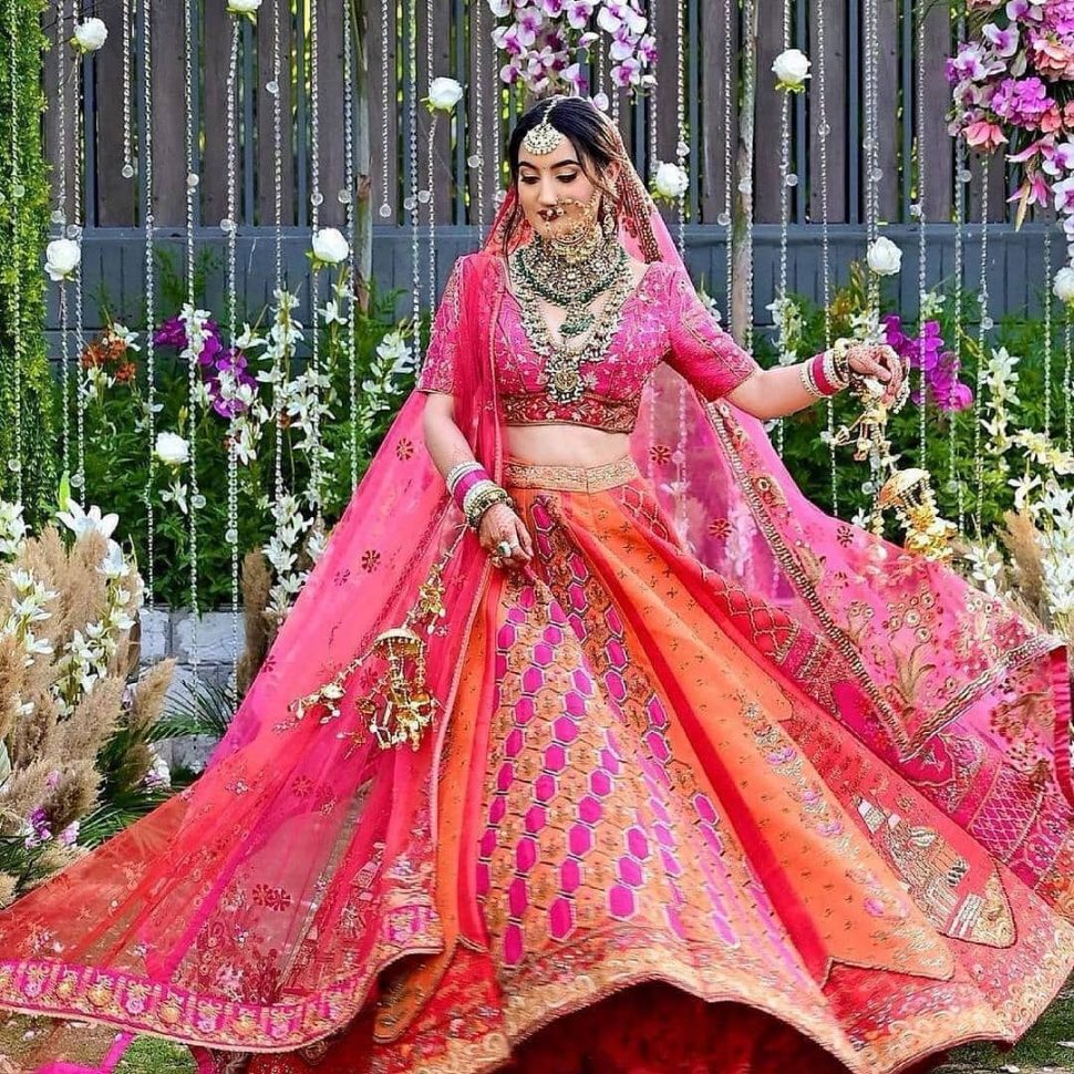 Pink-lehenga