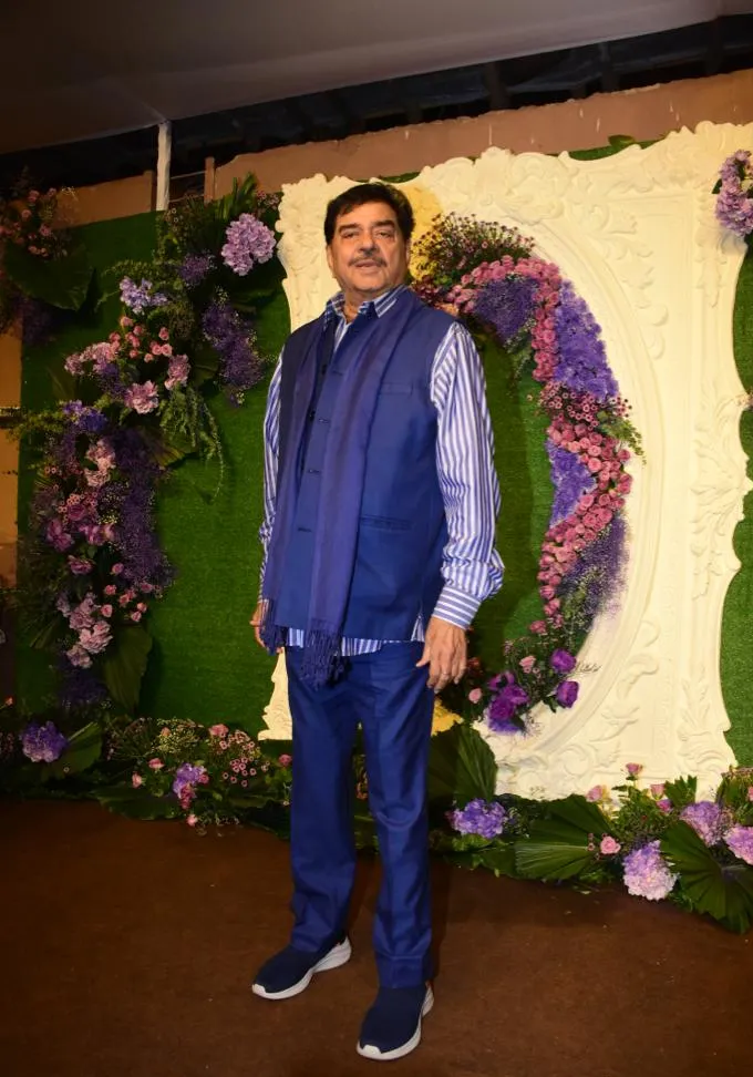 shatrughan sinha at karan deol wedding